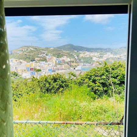Casa Ninetta - Immobilevante Ponza Kültér fotó