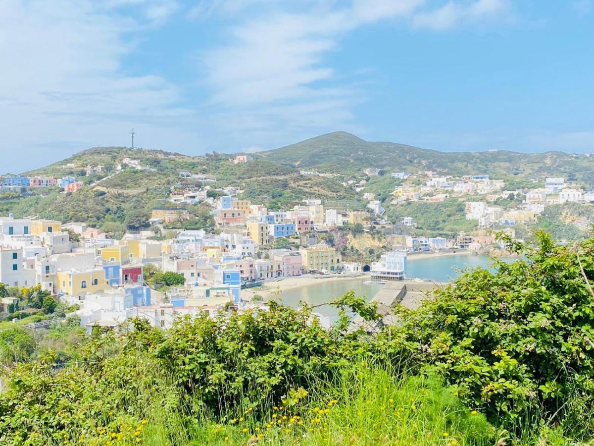 Casa Ninetta - Immobilevante Ponza Kültér fotó