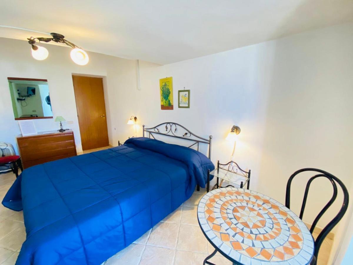Casa Ninetta - Immobilevante Ponza Kültér fotó
